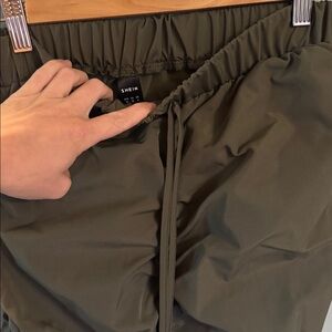 SHEIN Dark Green Casual Pants
